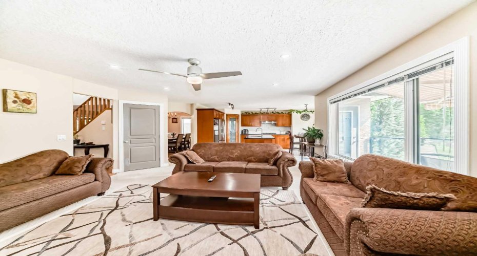 146 Scenic View Close, Calgary, Alberta T3L1Z4, 5 Bedroom Bedrooms, 0 ,4 BathroomBathrooms,Residential,For Sale,Scenic View,0,A2328540