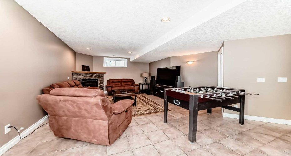 146 Scenic View Close, Calgary, Alberta T3L1Z4, 5 Bedroom Bedrooms, 0 ,4 BathroomBathrooms,Residential,For Sale,Scenic View,0,A2328540