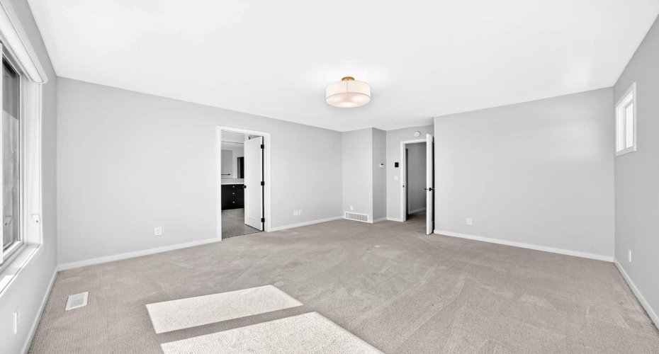 8 West Grove Link, Calgary, Alberta T3H 6E3, 4 Bedroom Bedrooms, 0 ,4 BathroomBathrooms,Residential,For Sale,West Grove,0,A2328616