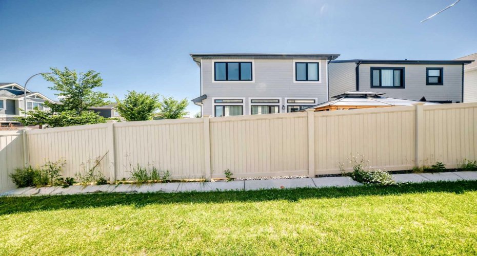 8 West Grove Link, Calgary, Alberta T3H 6E3, 4 Bedroom Bedrooms, 0 ,4 BathroomBathrooms,Residential,For Sale,West Grove,0,A2328616