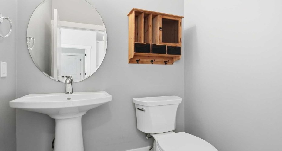 2 piece main floor powder room