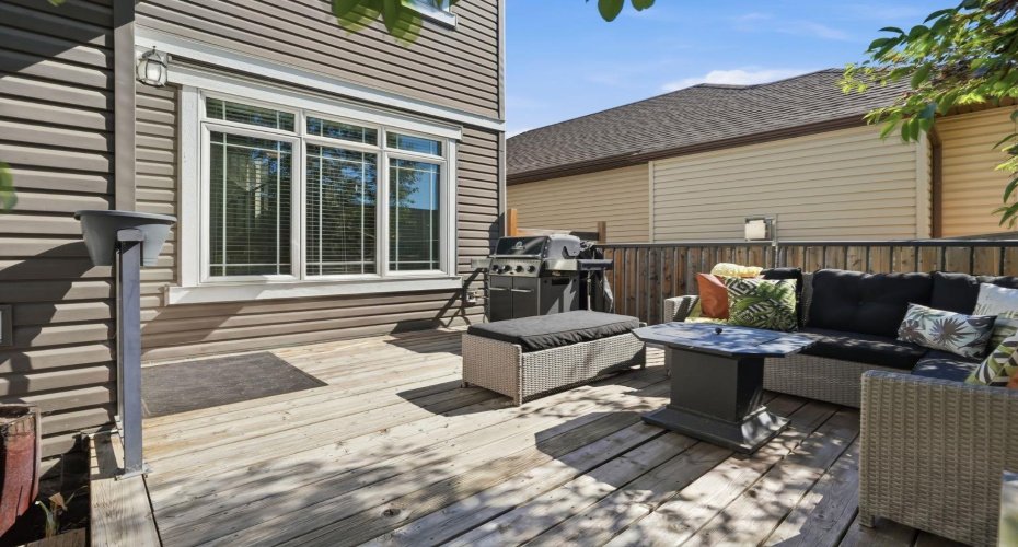 245 Cimarron Vista Way, Okotoks, Alberta T1S 1L5, 4 Bedrooms Bedrooms, ,4 BathroomsBathrooms,Residential,For Sale,Cimarron Vista,A2321926