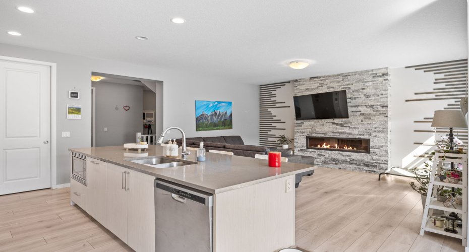 38 Seton Manor SE, Calgary, 4 Bedroom Bedrooms, 0 ,2 BathroomBathrooms,Residential,For Sale,Seton,0,1063