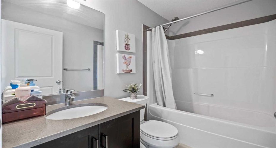 9121 52 Street NE, Calgary, 4 Bedroom Bedrooms, 0 ,3 BathroomBathrooms,Residential,For Sale,52,0,1064