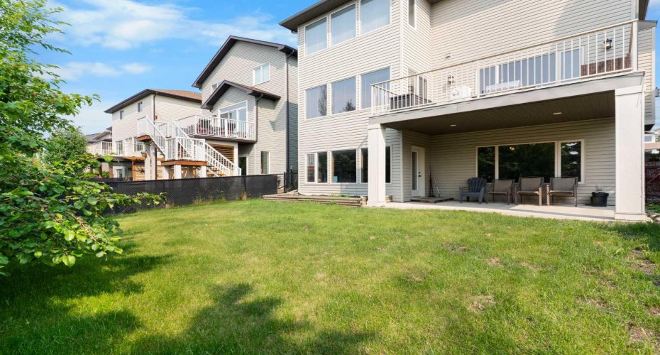 183 Sunset Close, Cochrane, Alberta T4C0B2, 3 Bedrooms Bedrooms, ,3 BathroomsBathrooms,Residential,For Sale,Sunset,A2328673