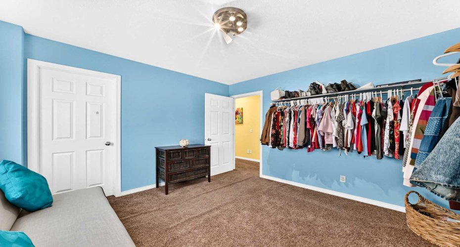 29 Westridge Crescent, Okotoks, Alberta T1S 0G7, 5 Bedrooms Bedrooms, ,4 BathroomsBathrooms,Residential,For Sale,Westridge,A2328717