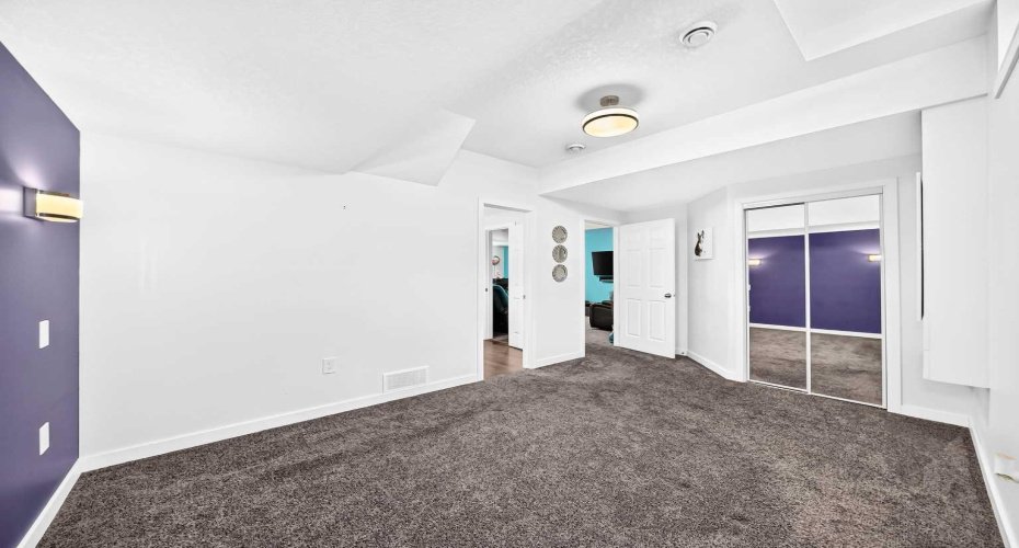 29 Westridge Crescent, Okotoks, Alberta T1S 0G7, 5 Bedrooms Bedrooms, ,4 BathroomsBathrooms,Residential,For Sale,Westridge,A2328717