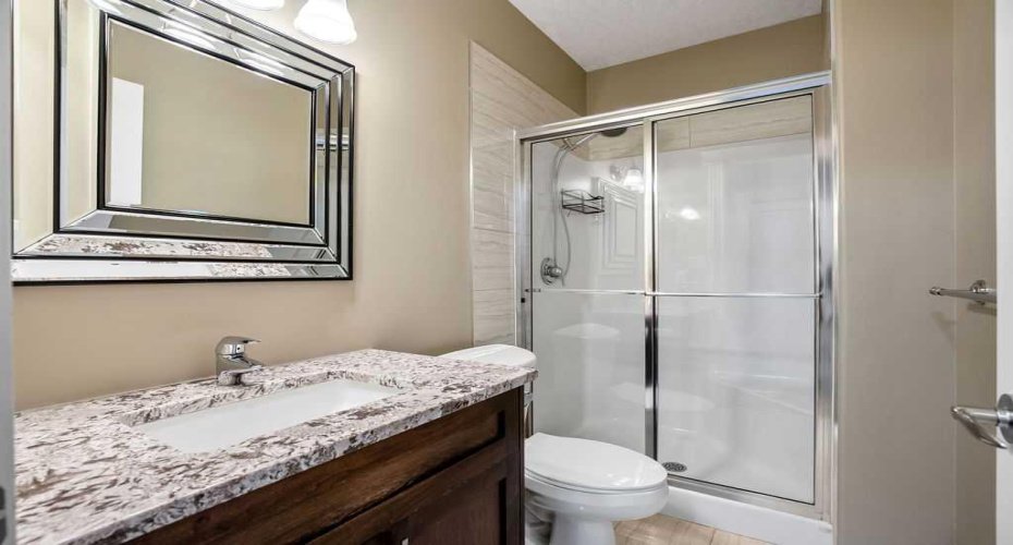 105 Lang Place, Okotoks, Alberta T1S 1W8, 4 Bedrooms Bedrooms, ,4 BathroomsBathrooms,Residential,For Sale,Lang,A2301740