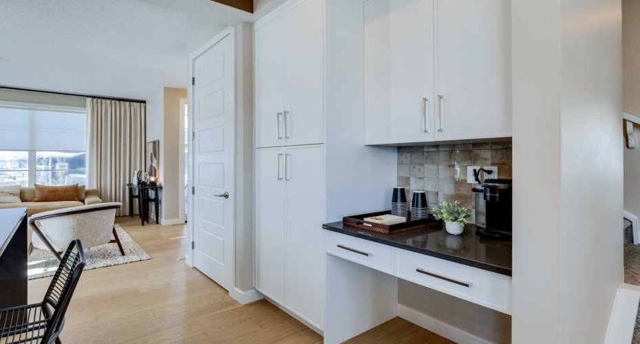 282 southbow Avenue, Cochrane, Alberta T4C 2S6, 2 Bedrooms Bedrooms, ,3 BathroomsBathrooms,Residential,For Sale,southbow,A2328533