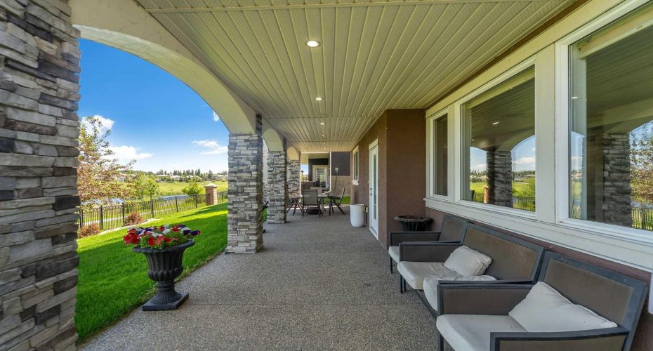 255 Stonemere Green, Chestermere, Alberta T1X 0X5, 6 Bedrooms Bedrooms, ,5 BathroomsBathrooms,Residential,For Sale,Stonemere,A2328957