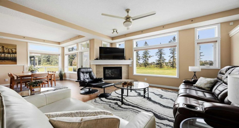 192 Crawford Drive, Cochrane, Alberta T4C 2G8, 2 Bedrooms Bedrooms, ,2 BathroomsBathrooms,Residential,For Sale,Crawford,A2325306