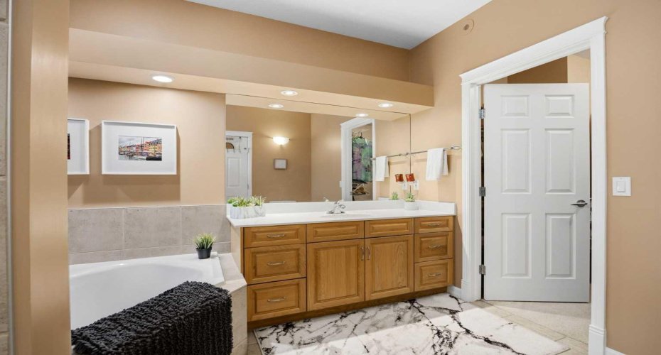 Ensuite