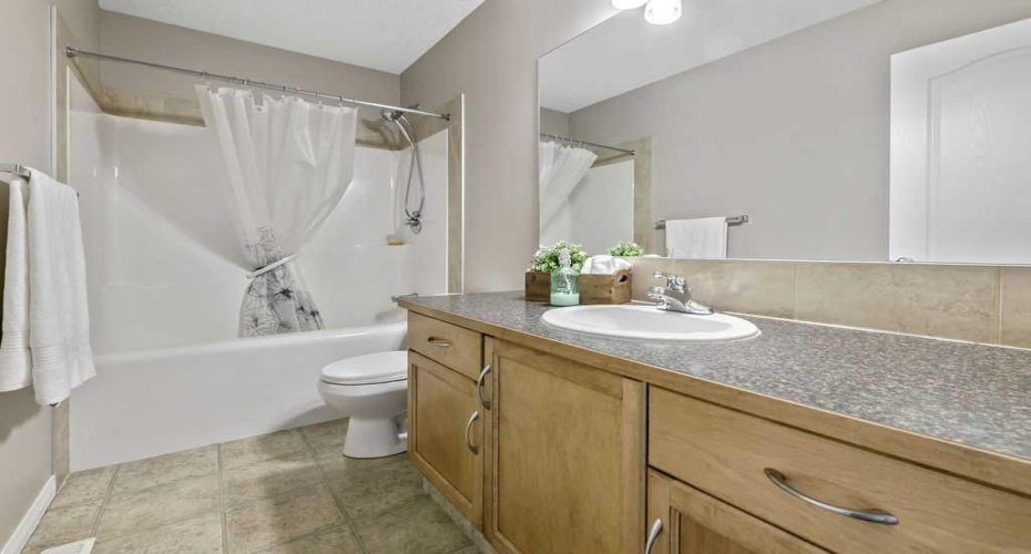 1034 Ranch Road, Okotoks, Alberta T1S 0E4, 4 Bedrooms Bedrooms, ,4 BathroomsBathrooms,Residential,For Sale,Ranch,A2326274