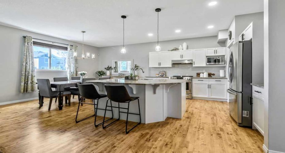 1034 Ranch Road, Okotoks, Alberta T1S 0E4, 4 Bedrooms Bedrooms, ,4 BathroomsBathrooms,Residential,For Sale,Ranch,A2326274