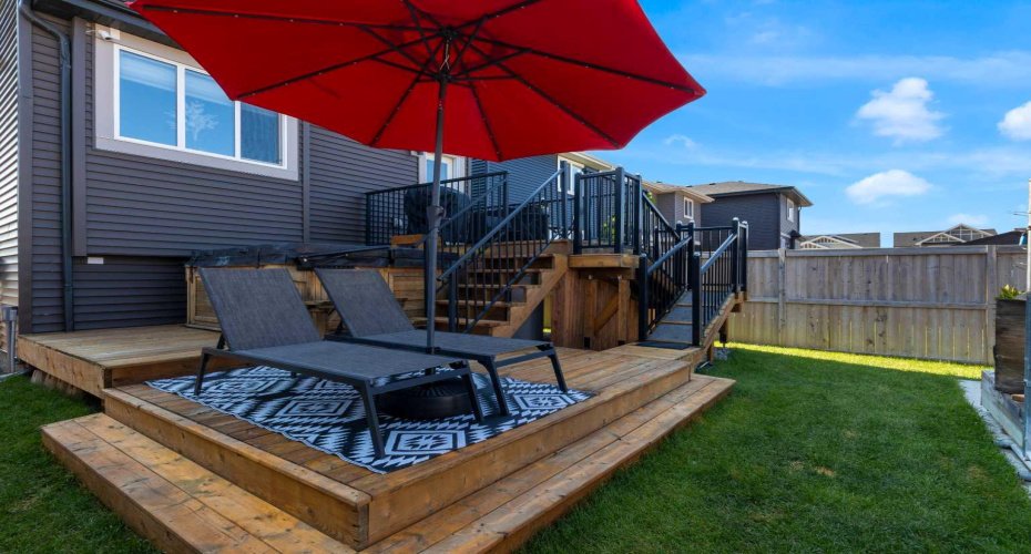 Thoughtfully designed back yard