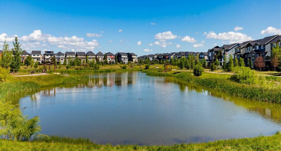 317 Sundown Road, Cochrane, Alberta T4C2T2, 3 Bedrooms Bedrooms, ,3 BathroomsBathrooms,Residential,For Sale,Sundown,A2324579