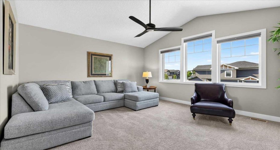 69 Cimarron Springs Circle, Okotoks, Alberta T1S 0M2, 4 Bedrooms Bedrooms, ,4 BathroomsBathrooms,Residential,For Sale,Cimarron Springs,A2327947