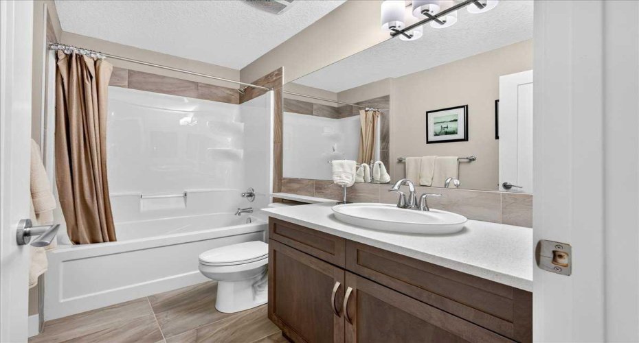 69 Cimarron Springs Circle, Okotoks, Alberta T1S 0M2, 4 Bedrooms Bedrooms, ,4 BathroomsBathrooms,Residential,For Sale,Cimarron Springs,A2327947