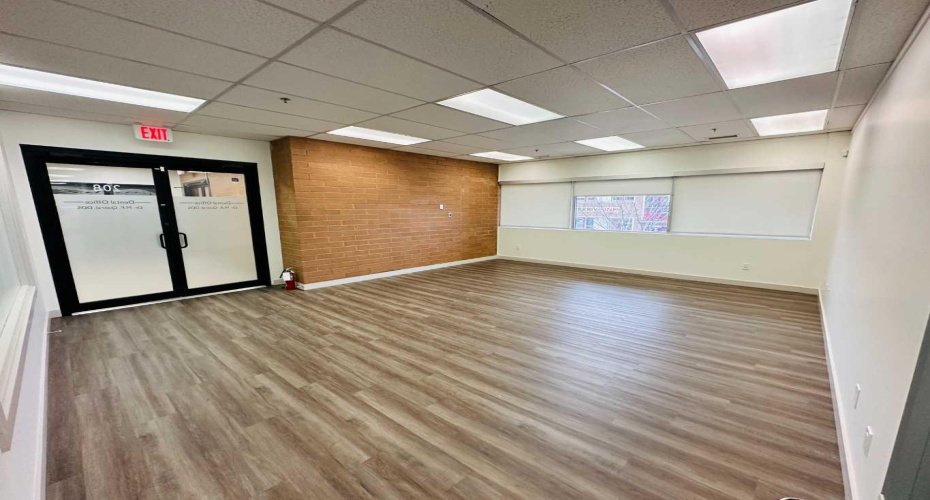 10006 101 Avenue, Grande Prairie, Alberta T8V0Y1, ,Commercial,For Lease,101,A2122647