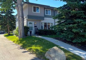 999 Canyon Meadows Drive, Calgary, Alberta T2W 2S6, 3 Bedrooms Bedrooms, ,2 BathroomsBathrooms,Residential,For Sale,Canyon Meadows,A2328678