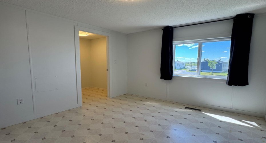 529 Stewart Street, Rural Grande Prairie No. 1, County of, Alberta T8W 5K5, 3 Bedrooms Bedrooms, ,2 BathroomsBathrooms,Residential,For Sale,Stewart Street,A2328743