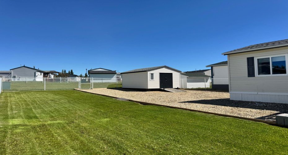 529 Stewart Street, Rural Grande Prairie No. 1, County of, Alberta T8W 5K5, 3 Bedrooms Bedrooms, ,2 BathroomsBathrooms,Residential,For Sale,Stewart Street,A2328743