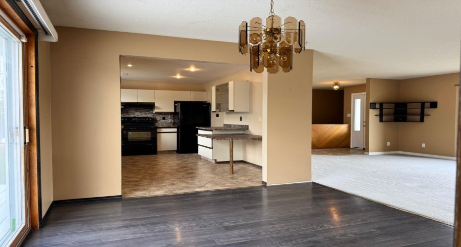 11300 110 Avenue Crescent, Fairview, Alberta T0H 1L0, 4 Bedrooms Bedrooms, ,2 BathroomsBathrooms,Residential,For Sale,110,A2328756