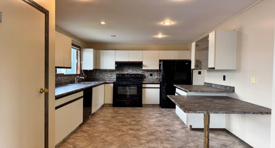 11300 110 Avenue Crescent, Fairview, Alberta T0H 1L0, 4 Bedrooms Bedrooms, ,2 BathroomsBathrooms,Residential,For Sale,110,A2328756