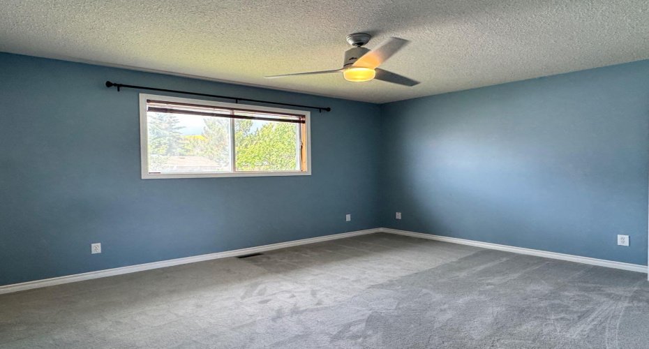 11300 110 Avenue Crescent, Fairview, Alberta T0H 1L0, 4 Bedrooms Bedrooms, ,2 BathroomsBathrooms,Residential,For Sale,110,A2328756