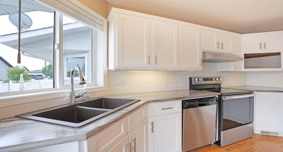 63 Lu-Dor Close, Brooks, Alberta T1R 1G2, 3 Bedrooms Bedrooms, ,3 BathroomsBathrooms,Residential,For Sale,Lu-Dor,A2328792