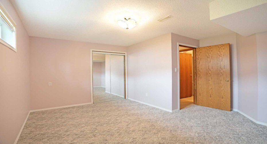 63 Lu-Dor Close, Brooks, Alberta T1R 1G2, 3 Bedrooms Bedrooms, ,3 BathroomsBathrooms,Residential,For Sale,Lu-Dor,A2328792