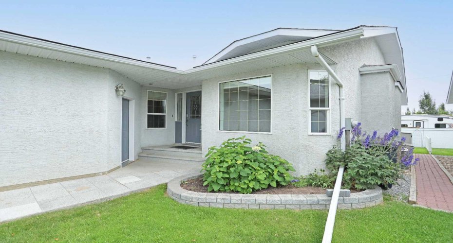 63 Lu-Dor Close, Brooks, Alberta T1R 1G2, 3 Bedrooms Bedrooms, ,3 BathroomsBathrooms,Residential,For Sale,Lu-Dor,A2328792
