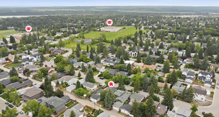 2924 Lathom Crescent, Calgary, Alberta T3E 5W7, 3 Bedrooms Bedrooms, ,2 BathroomsBathrooms,Residential,For Sale,Lathom,A2328796
