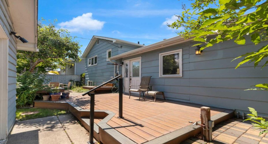 Exterior Rear Deck