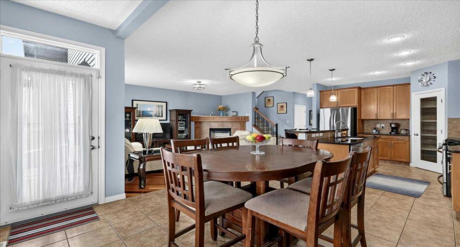 18 Copperstone Drive, Calgary, Alberta T2Z 0P2, 3 Bedrooms Bedrooms, ,3 BathroomsBathrooms,Residential,For Sale,Copperstone,A2328839