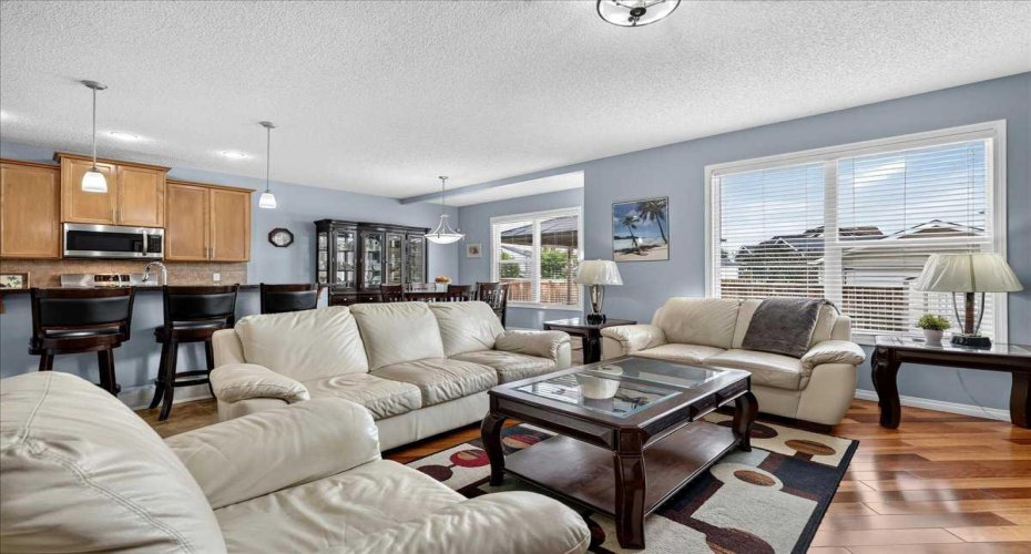 18 Copperstone Drive, Calgary, Alberta T2Z 0P2, 3 Bedrooms Bedrooms, ,3 BathroomsBathrooms,Residential,For Sale,Copperstone,A2328839