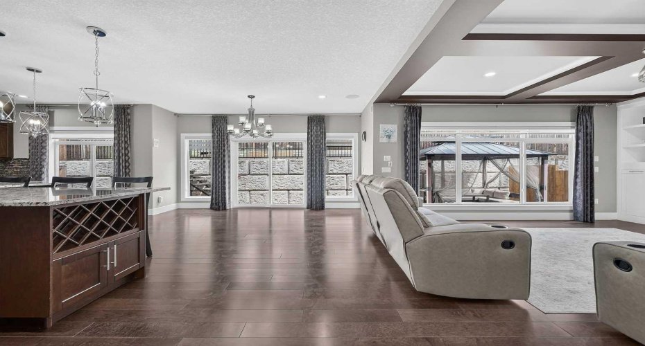36 Rockyvale Green, Calgary, Alberta T3G 0E3, 5 Bedrooms Bedrooms, ,4 BathroomsBathrooms,Residential,For Sale,Rockyvale,A2328863