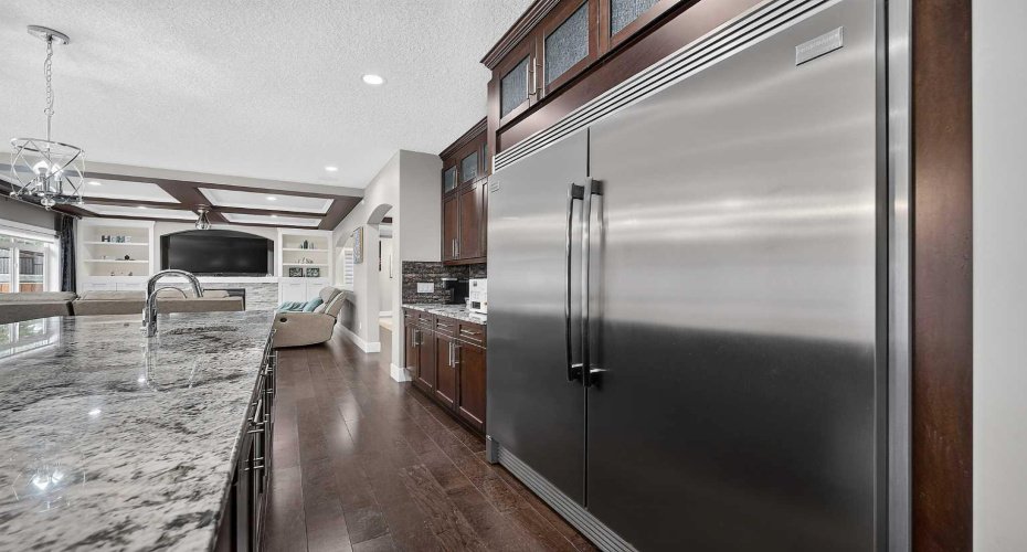 36 Rockyvale Green, Calgary, Alberta T3G 0E3, 5 Bedrooms Bedrooms, ,4 BathroomsBathrooms,Residential,For Sale,Rockyvale,A2328863
