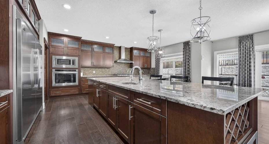 36 Rockyvale Green, Calgary, Alberta T3G 0E3, 5 Bedrooms Bedrooms, ,4 BathroomsBathrooms,Residential,For Sale,Rockyvale,A2328863
