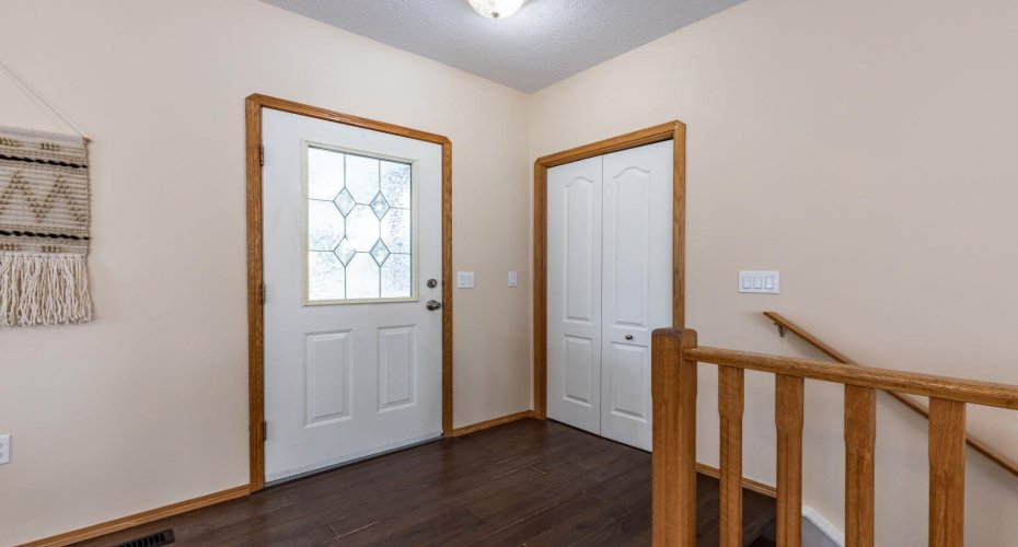367 Woodman Avenue, Medicine Hat, Alberta T1A 8T6, 4 Bedrooms Bedrooms, ,2 BathroomsBathrooms,Residential,For Sale,Woodman,A2328885
