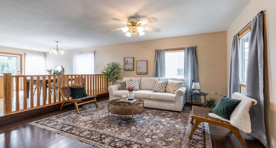 367 Woodman Avenue, Medicine Hat, Alberta T1A 8T6, 4 Bedrooms Bedrooms, ,2 BathroomsBathrooms,Residential,For Sale,Woodman,A2328885