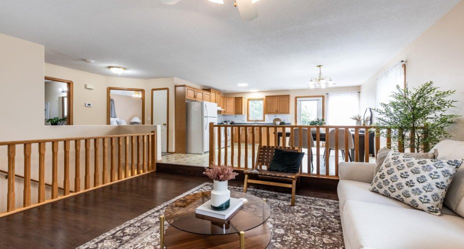 367 Woodman Avenue, Medicine Hat, Alberta T1A 8T6, 4 Bedrooms Bedrooms, ,2 BathroomsBathrooms,Residential,For Sale,Woodman,A2328885