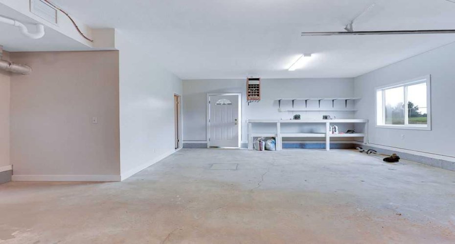 41207 Range Road 263, Rural Lacombe County, Alberta T4L 2N4, 10 Bedrooms Bedrooms, ,9 BathroomsBathrooms,Residential,For Sale,Range Road 263,A2328891