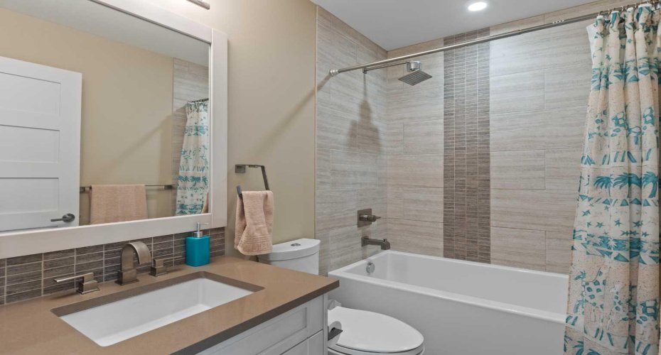 407 Riva Place, Canmore, Alberta T1W 3L4, 2 Bedrooms Bedrooms, ,3 BathroomsBathrooms,Residential,For Sale,Riva,A2328900