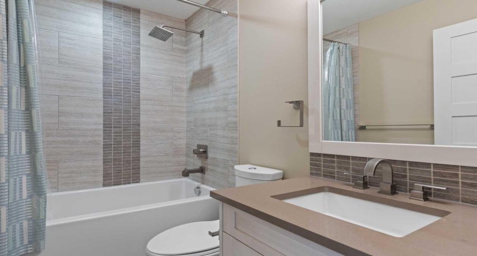 407 Riva Place, Canmore, Alberta T1W 3L4, 2 Bedrooms Bedrooms, ,3 BathroomsBathrooms,Residential,For Sale,Riva,A2328900