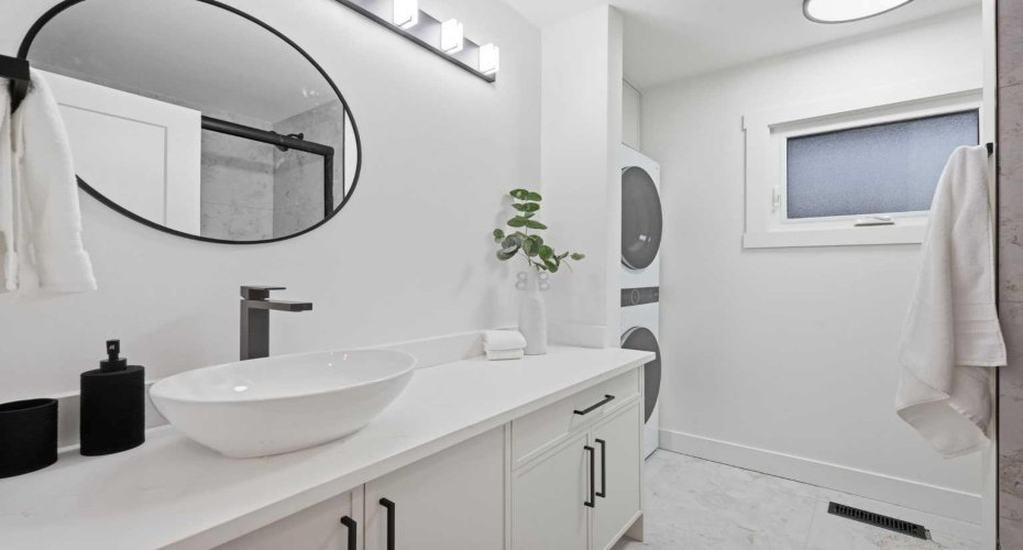 928 120 Avenue, Calgary, Alberta T2J 2K7, 4 Bedrooms Bedrooms, ,3 BathroomsBathrooms,Residential,For Sale,120,A2328907