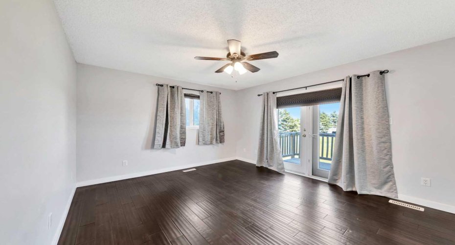 48541 Range Road 3263, Rural, Saskatchewan S0M 1R0, 4 Bedrooms Bedrooms, ,2 BathroomsBathrooms,Residential,For Sale,Range Road 3263,A2328911
