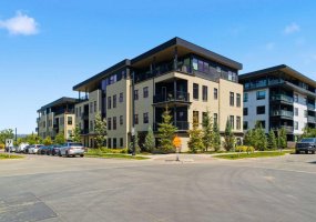 275 Lebel Crescent, Calgary, Alberta T3B 6L5, 3 Bedrooms Bedrooms, ,3 BathroomsBathrooms,Residential,For Sale,Lebel,A2328937