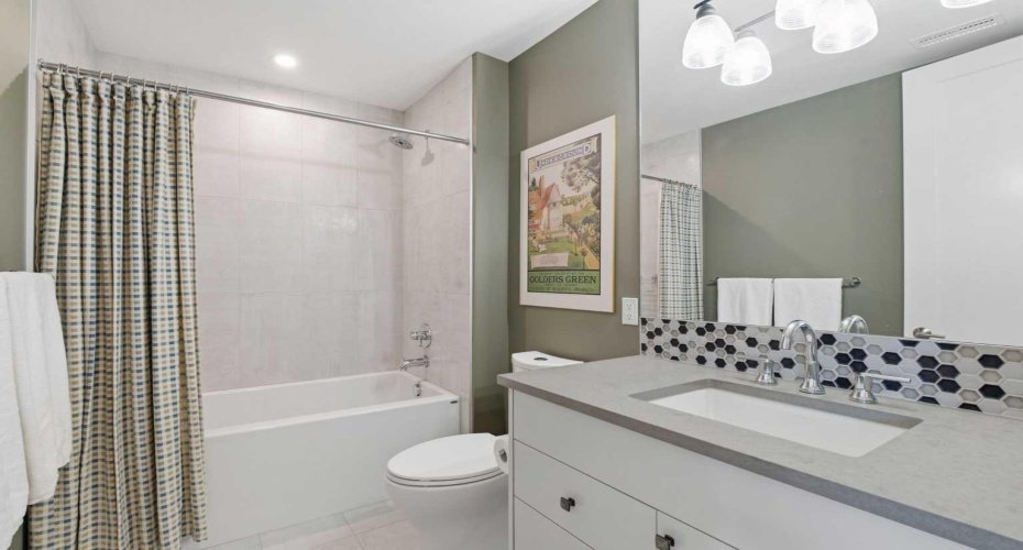 275 Lebel Crescent, Calgary, Alberta T3B 6L5, 3 Bedrooms Bedrooms, ,3 BathroomsBathrooms,Residential,For Sale,Lebel,A2328937
