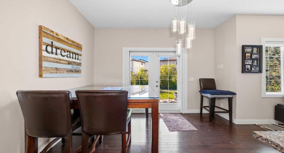 464 Quarry Villas, Calgary, Alberta T2C 5K1, 2 Bedrooms Bedrooms, ,4 BathroomsBathrooms,Residential,For Sale,Quarry,A2328940
